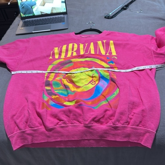 Pink Nirvana Graphic Sweatshirt size small - Picture 10 of 12